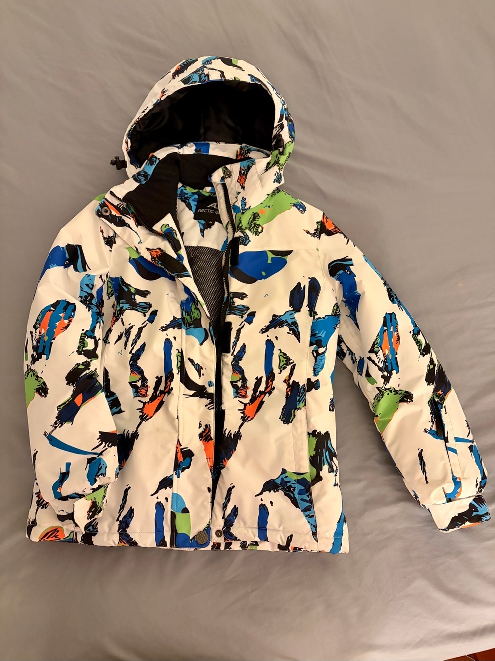 Arctic Queen Youth Multi-Color Ski Snowboard Winter Jacket – Size M / broken zip